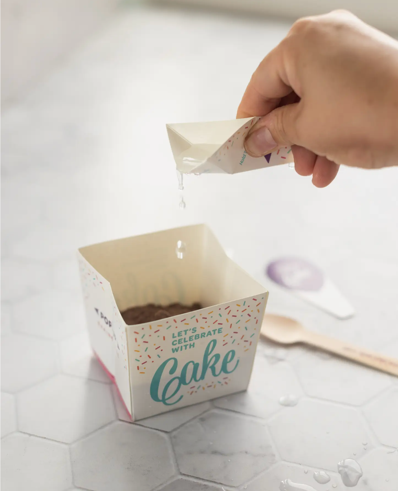 Instacake Congrats Vanilla Celebrate Cake Card