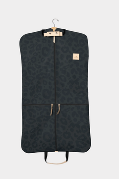 Jon Hart Two-Suiter