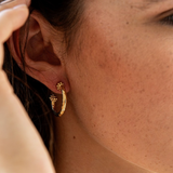 Berry Small Hoop Earrings in Hammered Gold