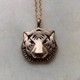 Tiger Pendant Necklace 18"