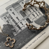 Quatrefoil Pendant Necklace 18"
