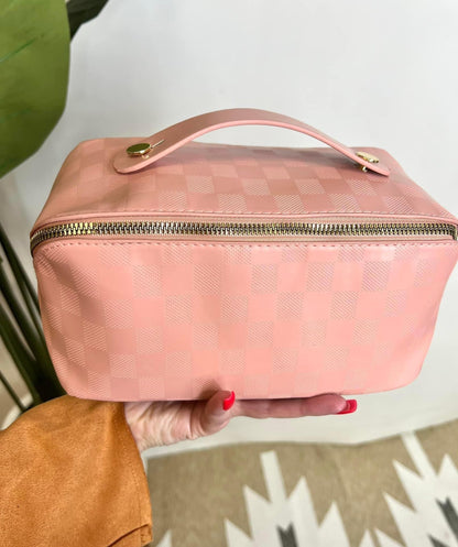 Zip Around Make up Case (Checkered)